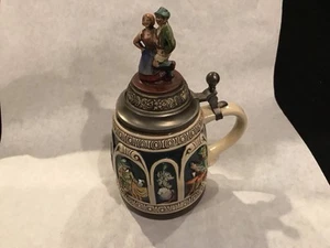 Gerz Porzellan Bierstein tanzendes Paar auf Deckel Vintage %95 Zinn 8 7/8" hoch - Bild 1 von 11