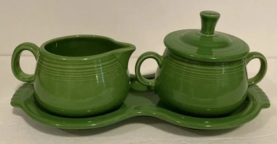 Fiestaware Creamer and Covered Sugar Set with Tray Retired Shamrock Green Fiesta - Image 1 of 4
