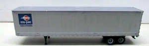 WALTHERS NORTHERN PACIFIC RAILWAY 45'SEMI TRAILER-HO-1/87 N.P.R.R. BUILT RTR-45' - Picture 1 of 8