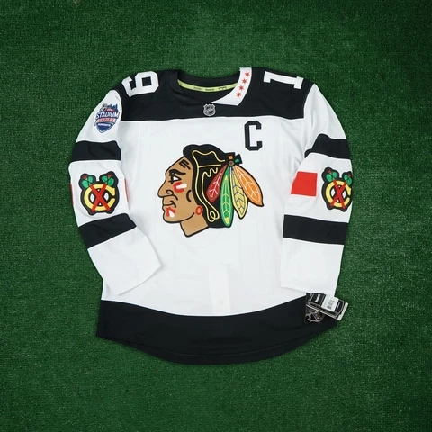 2016 Jonathan Toews Chicago Blackhawks Authentic On-Ice Stadium Series Jersey Cover