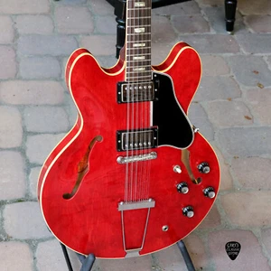 1966 Gibson ES-335-12 - Picture 1 of 8