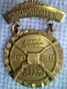 No 62 Rifle Tirador Medalla Junior División Asociación Nacional Rifle - Imagen 1 de 3