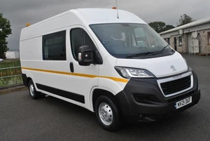 2021 PEUGEOT BOXER PROFESSIONAL WELFARE VAN, 1 OWNER , FULL SVS HISTORY, 7 SEAT - Picture 1 of 17