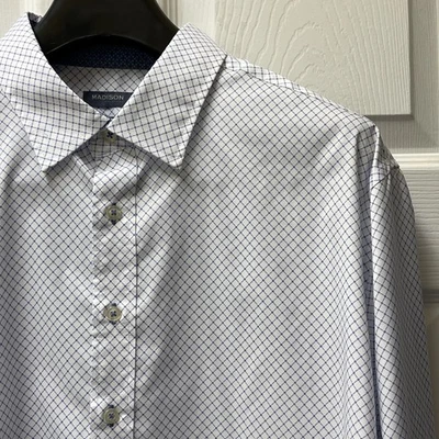 Madison Men's XL Slim Fit Long Sleeve Dress Shirt Blue Contrast Cuffs - Image 1 of 4