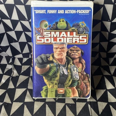 Small Soldiers (VHS, 1998, Clamshell) - Image 1 of 4