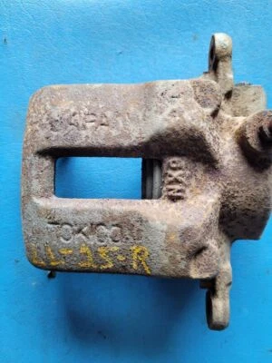 87 88 PINZA DELANTERA DERECHA JUSTY 6089 Foto 1 de 2