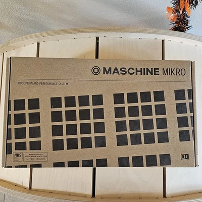 Maschine Mikro MK3 W/ Software License + Cord - Image 1 of 3