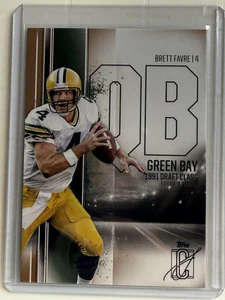2024 Topps Signature Class Brett Favre Bronze Parallel #16 Packers HOF - Picture 1 of 2