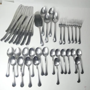 Lotto posate inox Pfaltzgraff Sturbridge 44 pezzi - Foto 1 di 10