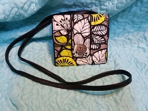 Vera Bradley Small Yellow Floral Crossbody purse - Picture 1 of 6