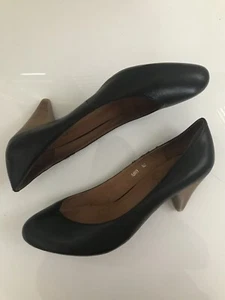 Jeffrey Campbell Black Leather Pumps With Wood Heel Size 10m - Picture 1 of 7