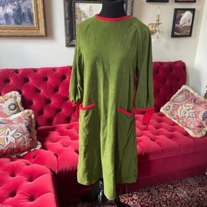 Vintage 60s/70s house velvet green coat robe / midi dress by Campus Girl - Picture 1 of 5