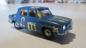 Renault 8 Gordini Dinky Toys n° 1414, made in France, entièrement d'origine