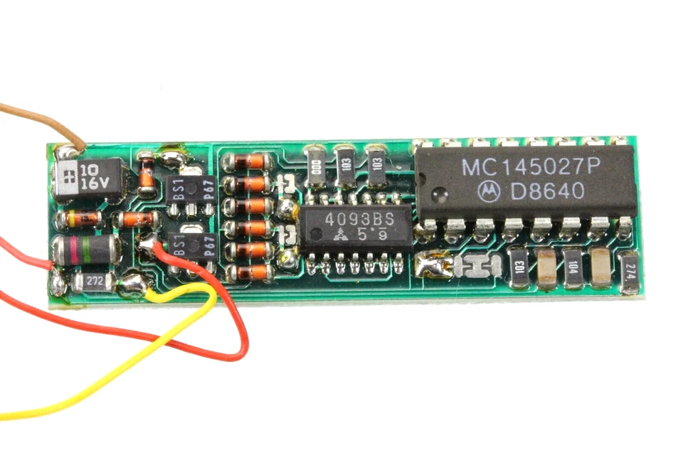 Märklin 6073 Digital Weichendecoder K73 für M-Gleis H0 - Bild 1 von 1