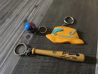 Atlanta Braves Souvenir Mini 4" Wood Baseball Bat, 90s Mini Globe Keychain LOT - Image 1 of 4