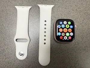Apple Watch Series 10 A3001 42 mm GPS + cellulaire aluminium or rose débloqué - Photo 1 sur 12