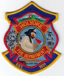 MASSACHUTTES - Holyoke Fire Dept.  [ Shoulder Patch ] - Picture 1 of 1
