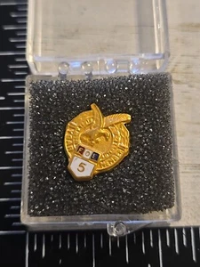 Pin de solapa vintage FOE Eagles 5 años para el hogar - para el país y para Dios T5 - Imagen 1 de 3
