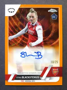 2022/23 Topps Cromo UEFA Mujeres Fútbol Stina Blackstenius Naranja Automático Novato/25 - Imagen 1 de 3