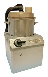 Hobart FP41-1 Tritatutto Commerciale 4 QT 120 V 60 Hz 1 Fase 0,75 HP - Foto 1 di 12