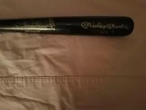 Mickey Mantle Signed Louisville Slugger H&B Game Model Bat - Picture 1 of 6