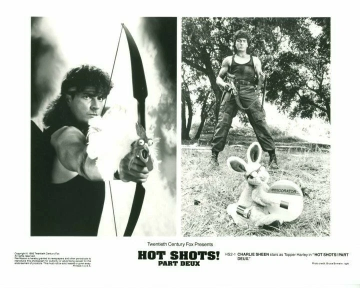 Charlie Sheen Hot Shots Part Deux 1993 Press 8X10 photo movie still Foto 1 de 1