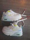 NIKE AIR MAX 90 TRAINERS SIZE C4.5