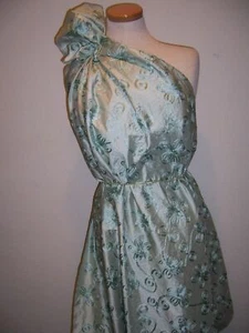 3 Yard FABELHAFTER LT. SELADON DUPPIONI STOFF MIT SEIDENZOPF FLORALES DESIGN STICKEREI - Bild 1 von 9