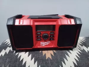 Milwaukee 2890-20 M18 Jobsite Radio Aux Dual Speaker Works on Battery Only - Picture 1 of 4