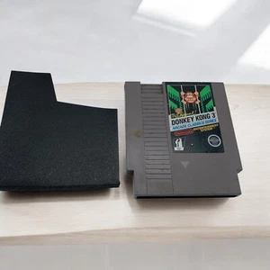 The Original Donkey Kong 3 NES (Nintendo 1986) Authentic Pins have been Cleaned - Picture 1 of 8
