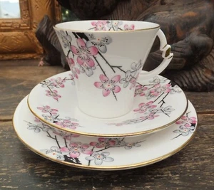 Art Deco Tea Time Trio Royal Albert Rare Blackthorn 1927 Fine China Reg 794028 - Bild 1 von 4