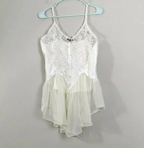 1990's Lace Negligee Baby doll cream Lingerie Vintage négligée size Medium - Picture 1 of 11