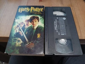 VHS! - HARRY POTTER AND THE CHAMBER OF SECRETS with Daniel Radcliffe - Picture 1 of 2