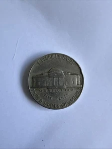 Thomas Jefferson Monticello Five Cent Coin - Picture 1 of 2