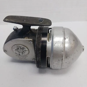 Shakespeare Wondereel 1810 Model EC Fishing Reel Compass Logo Made In USA - Picture 1 of 6
