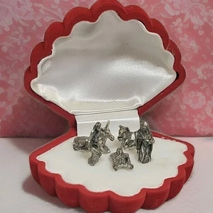 Miniature Christmas Nativity Creche Set Silver Tone Hanging Flocked Red Shell - Picture 1 of 10