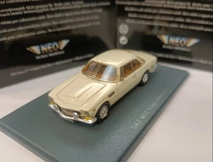 Neo 1:87 Italian ISO Rivolta GT Coupe 1961 White Esso two door sports car model - Picture 1 of 4