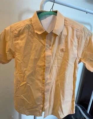 Camisa con botones Calvin Klein para niños talla grande Foto 1 de 2