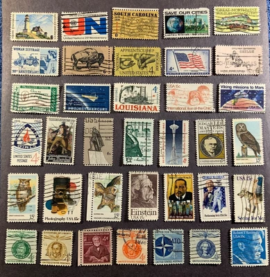 Lot of all different used US Stamps. .04, .06, & .15 Cent Commeratives. - Image 1 of 3