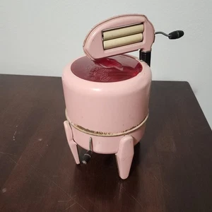 🐸Lavatrice giocattolo vintage metallo rosa Wolverine Deluxe con strizzatore senza scatola - Foto 1 di 9
