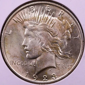 1923-P Peace Dollar Choice BU+ ***RARE UNCIRCULATED COIN*** - Picture 1 of 2