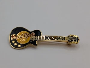 HARD ROCK CAFE Enamel Pin Badge NEW YORK Guitar Black - Picture 1 of 2