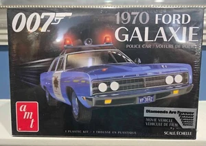 AMT 1970 FORD GALAXIE Police Car James Bond 007 Model Kit 1:25 ~ Sealed ~ NOS - Bild 1 von 2