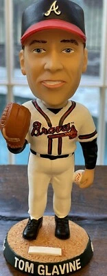 TOM GLAVINE 2002 COLLECTORS SERIES ATLANTA BRAVES BOBBLEHEAD  - Image 1 of 4