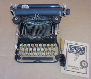 Vintage Corona Folding Typewriter - Picture 1 of 10
