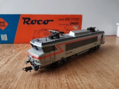 Roco HO 04199S SNCF BB 7200 BB 7201 Grey & Orange Livery Electric Locomotive - Image 1 of 4