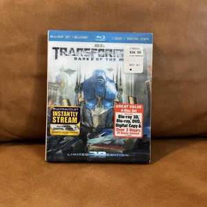 Transformers: Dark of the Moon - 4 Disc Set  (Blu-ray 3D) - Picture 1 of 4