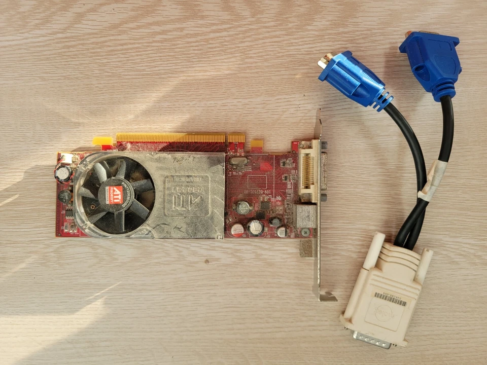 ATI-102-B27602(B) AMD Radeon HD 2400XT Pro 256MB PCI-e  Full Height Video Card - Image 1 of 1