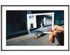 Guy Bourdin, 'Street', impresión de bellas artes, varios tamaños - Imagen 1 de 3