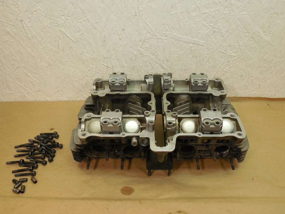 Yamaha Maxim XJ550 1981 culata  Foto 1 de 4